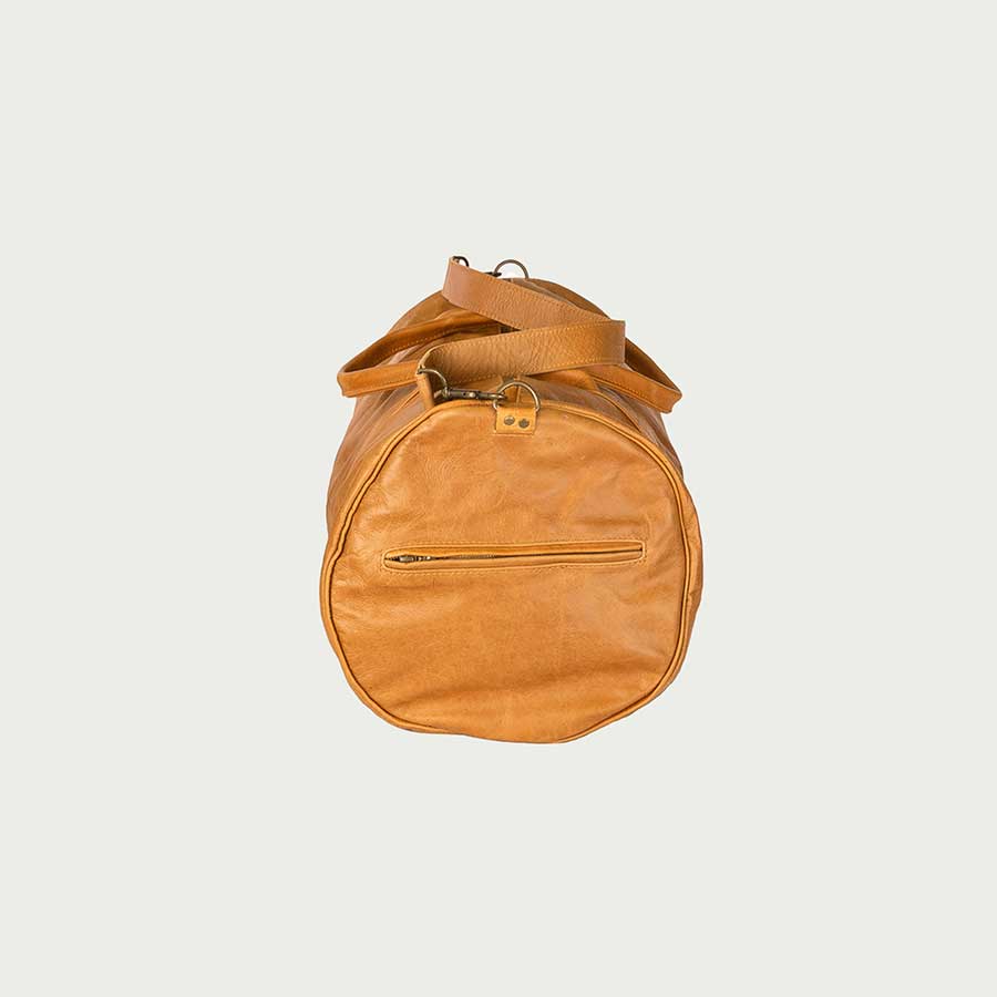 Four pockets. Italian hardware.