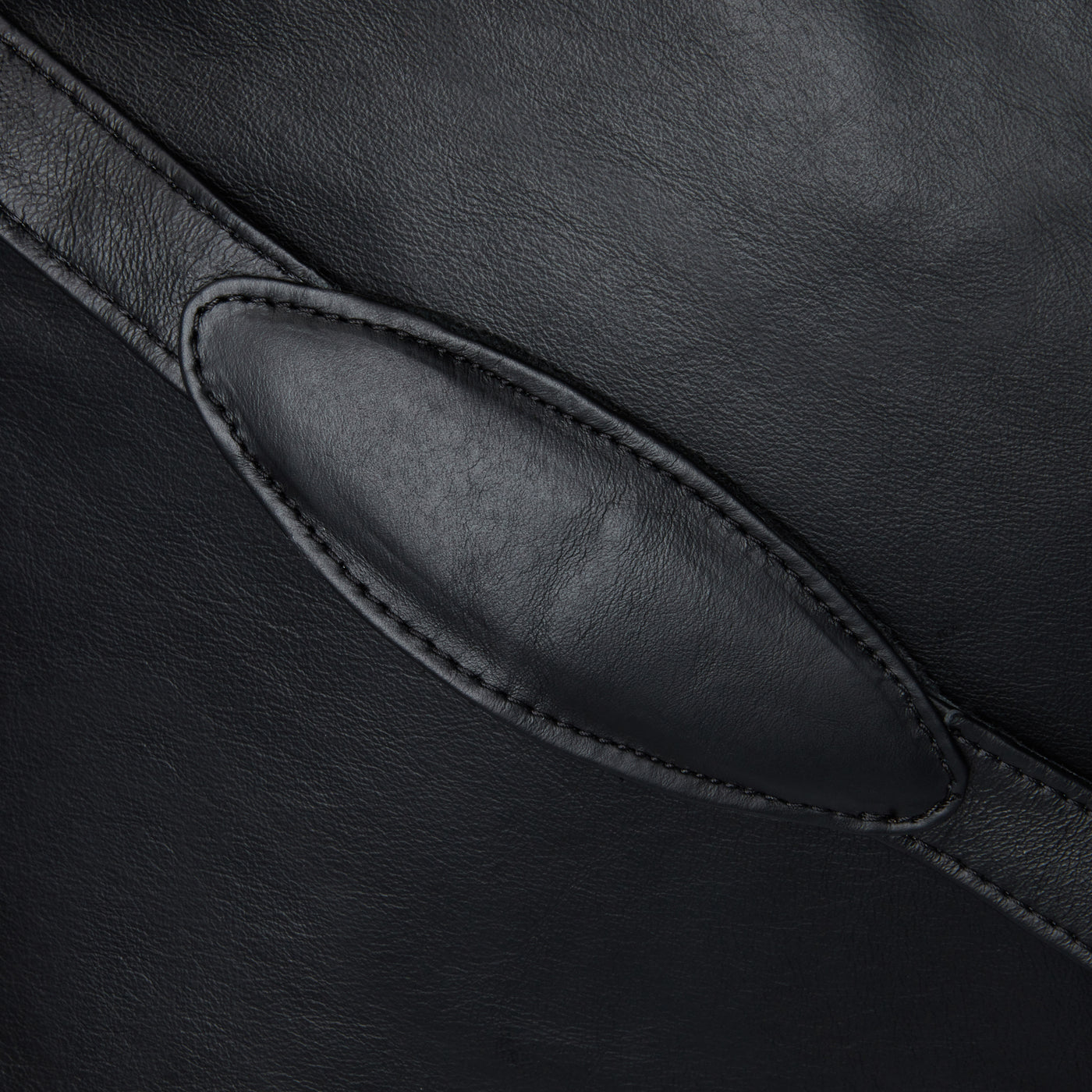 100,000+ Rowdy bags. Hand-stitched in Cape Town.