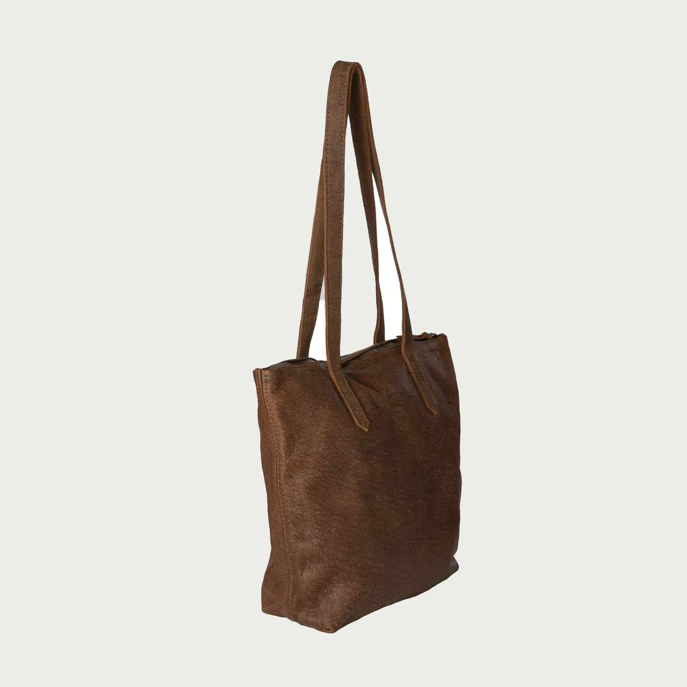 100,000+ Rowdy bags. Hand-stitched in Cape Town.